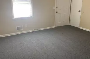 436 Green Tree Cir, Columbia, SC 29203 - Photo 2
