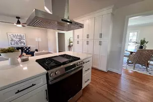 910 Wordsworth Dr, Columbia, SC 29209 - Photo 10