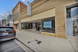 1409 Main St, Newberry, SC 29108 - Photo 1