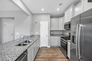 1003 Cornelia St, Elgin, SC 29045 - Photo 14