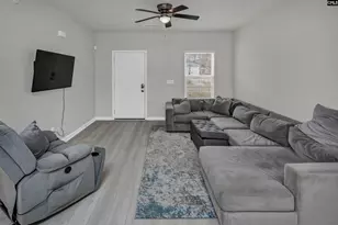 362 Hill St, Batesburg, SC 29006 - Photo 4