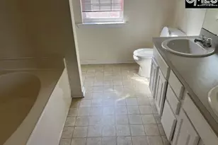 704 Wildlife Ln, Columbia, SC 29209 - Photo 2