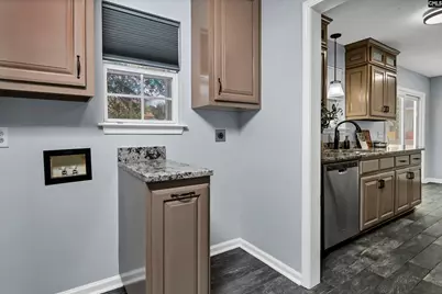 129 Montclaire Circle, West Columbia, SC 29170 - Photo 6