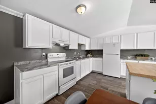 1445 Hidden Oaks Dr, Wedgefield, SC 29168 - Photo 6