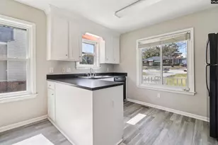 430 Veterans Rd, Columbia, SC 29209 - Photo 12