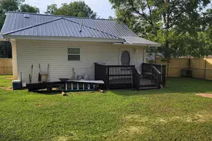 1322 Jefferson St, Newberry, SC 29108 - Photo 18