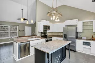 300 Charm Hill Rd, Lugoff, SC 29078 - Photo 10