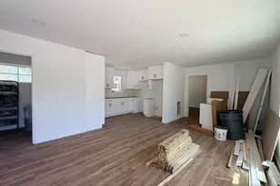 952 Roberts Dr, Elgin, SC 29045 - Photo 4
