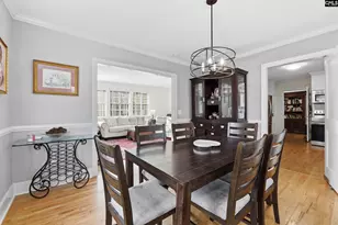 819 Burwell Ln, Columbia, SC 29205 - Photo 4