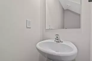 532 Edgetree Dr, Hopkins, SC 29061 - Photo 16