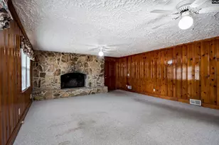 215 Castle Dr, West Columbia, SC 29169 - Photo 16