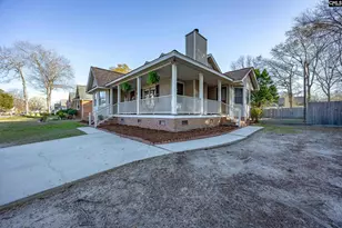 153 Golden Pond Dr, Lexington, SC 29072 - Photo 2