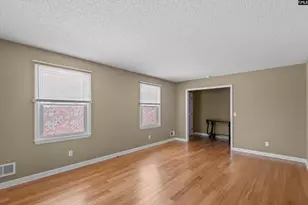 415 Bruce Dr, Camden, SC 29020 - Photo 6