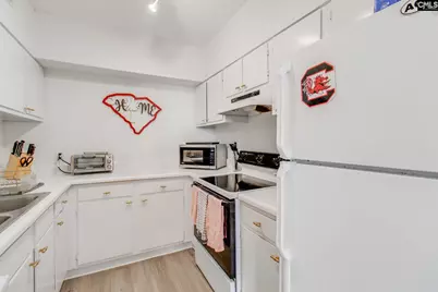 619 King Street 901, Columbia, SC 29205 - Photo 16