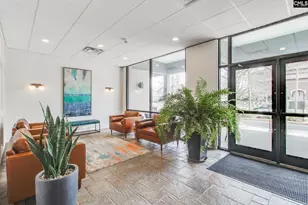 619 King Street 901, Columbia, SC 29205 - Photo 2