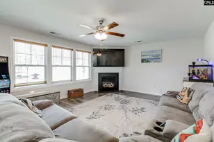 1604 Green Branch Cir, Lugoff, SC 29078 - Photo 14