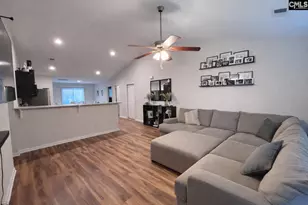 328 Jubilee Clock Dr, Columbia, SC 29223 - Photo 2