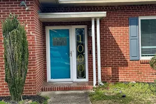 1000 Evergreen Ave, West Columbia, SC 29169 - Photo 2