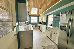 1000 Evergreen Ave, West Columbia, SC 29169 - Photo 12