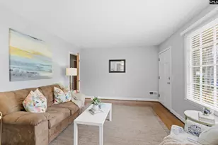 4106 Boxwood Dr, Columbia, SC 29205 - Photo 4