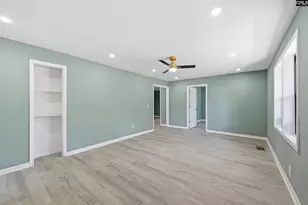 311 Bim St, Holly Hill, SC 29059 - Photo 4