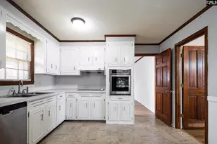 4083 Platt Springs Rd, West Columbia, SC 29170 - Photo 2