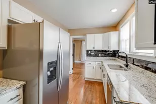 1413 Fairview Dr, Columbia, SC 29205 - Photo 14