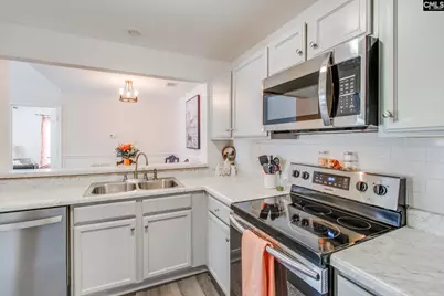 448 Deerwood Street 6D, Columbia, SC 29205 - Photo 10