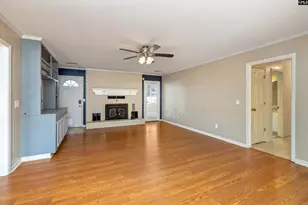 2285 Treetop Ln, Sumter, SC 29154 - Photo 6