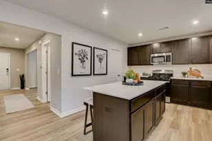 160 Kingfield Dr, Hopkins, SC 29061 - Photo 4