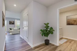 168 Kingfield Dr, Hopkins, SC 29061 - Photo 2