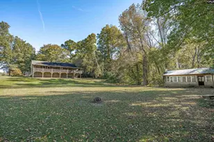 195 Wild Turkey Ln, Camden, SC 29020 - Photo 10