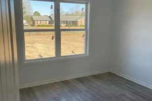 1010 N St Pauls Church Rd, Sumter, SC 29154 - Photo 6