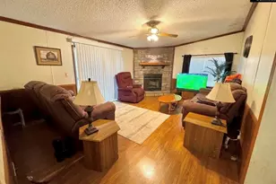 2703 Sandifer Ln, Florence, SC 29505 - Photo 6