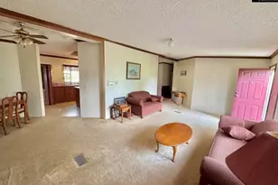 2703 Sandifer Ln, Florence, SC 29505 - Photo 4