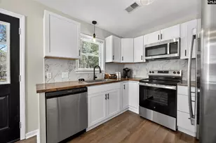 301 Squire Rd, Columbia, SC 29223 - Photo 2