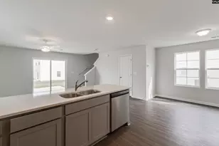 227 Laurinton Farms Dr, Hopkins, SC 29061 - Photo 8