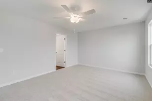 227 Laurinton Farms Dr, Hopkins, SC 29061 - Photo 14