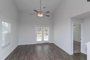 219 Laurinton Farms Dr, Hopkins, SC 29061 - Photo 10