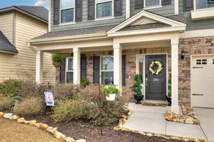 390 Gatesbrook Dr, Blythewood, SC 29016 - Photo 2