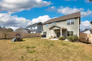 390 Gatesbrook Dr, Blythewood, SC 29016 - Photo 8