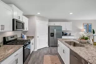 103 Horatio Ln, Lugoff, SC 29078 - Photo 6