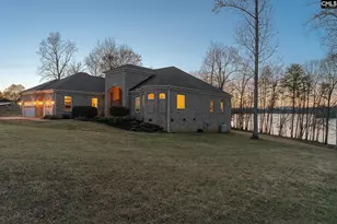 217 Aqua Cove Ct, Inman, SC 29349 - Photo 4