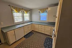 1310 C Ave, West Columbia, SC 29169 - Photo 12