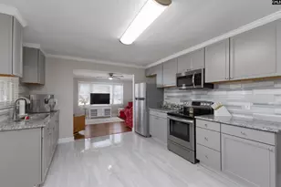 1433 Aralia Dr, Columbia, SC 29205 - Photo 8