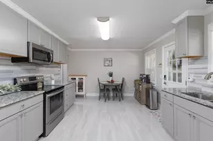 1433 Aralia Dr, Columbia, SC 29205 - Photo 10