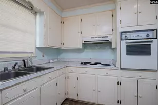 190 St Mark Dr, West Columbia, SC 29170 - Photo 10