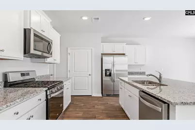 613 Edgetree Drive, Hopkins, SC 29061 - Photo 4