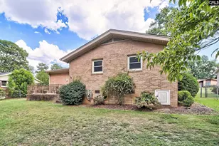 1802 D Ave, West Columbia, SC 29169 - Photo 4