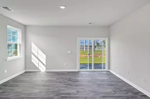 607 Edgetree Dr, Hopkins, SC 29061 - Photo 10